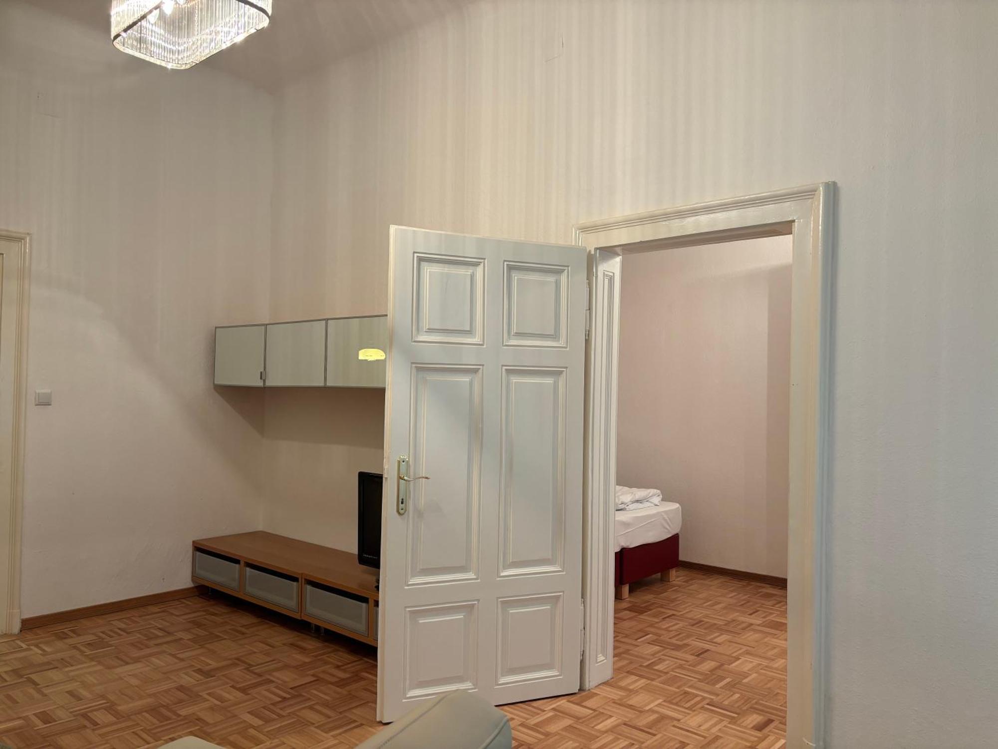 Carlton Appartement *
