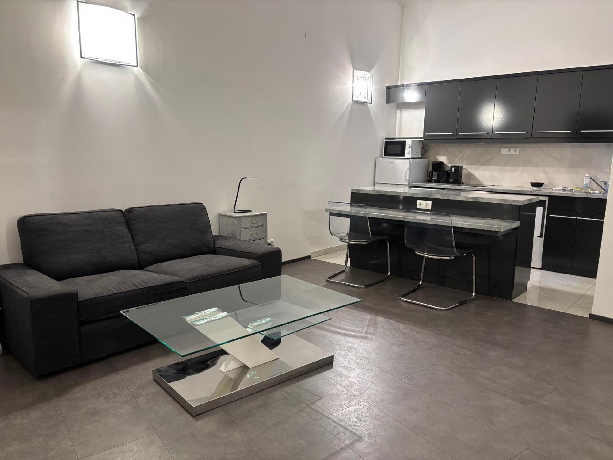 Carlton Appartement *