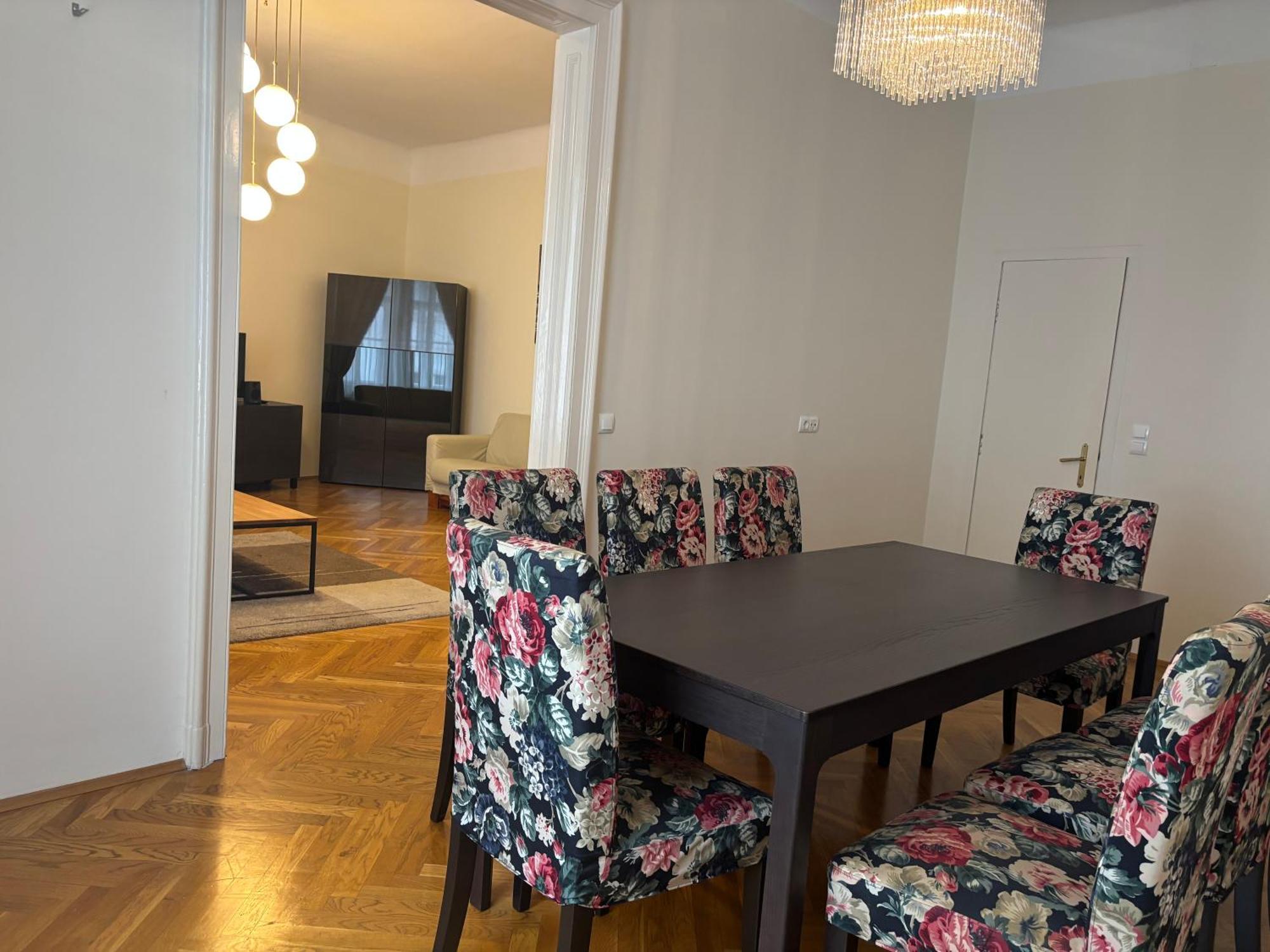 Carlton Appartement